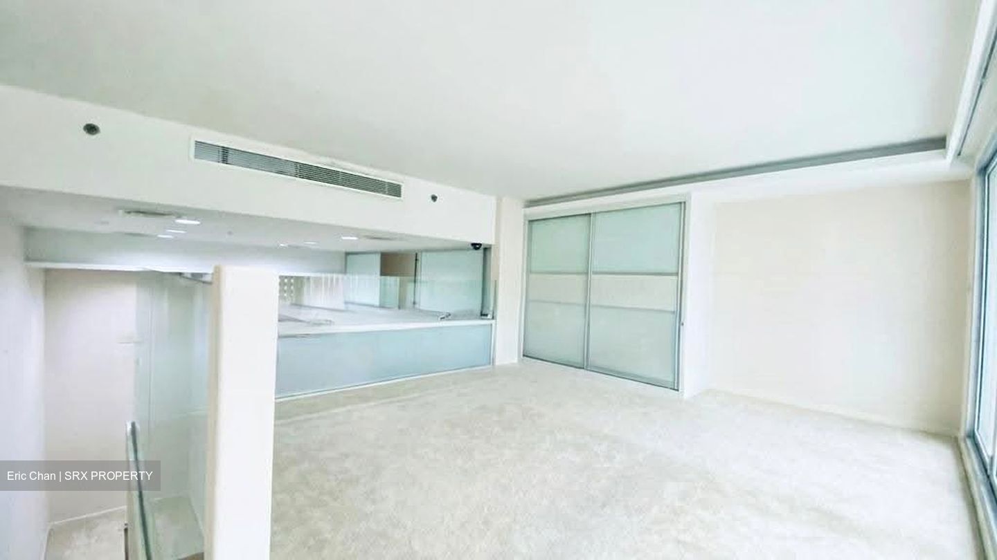 The Central (D1), Office #607285251